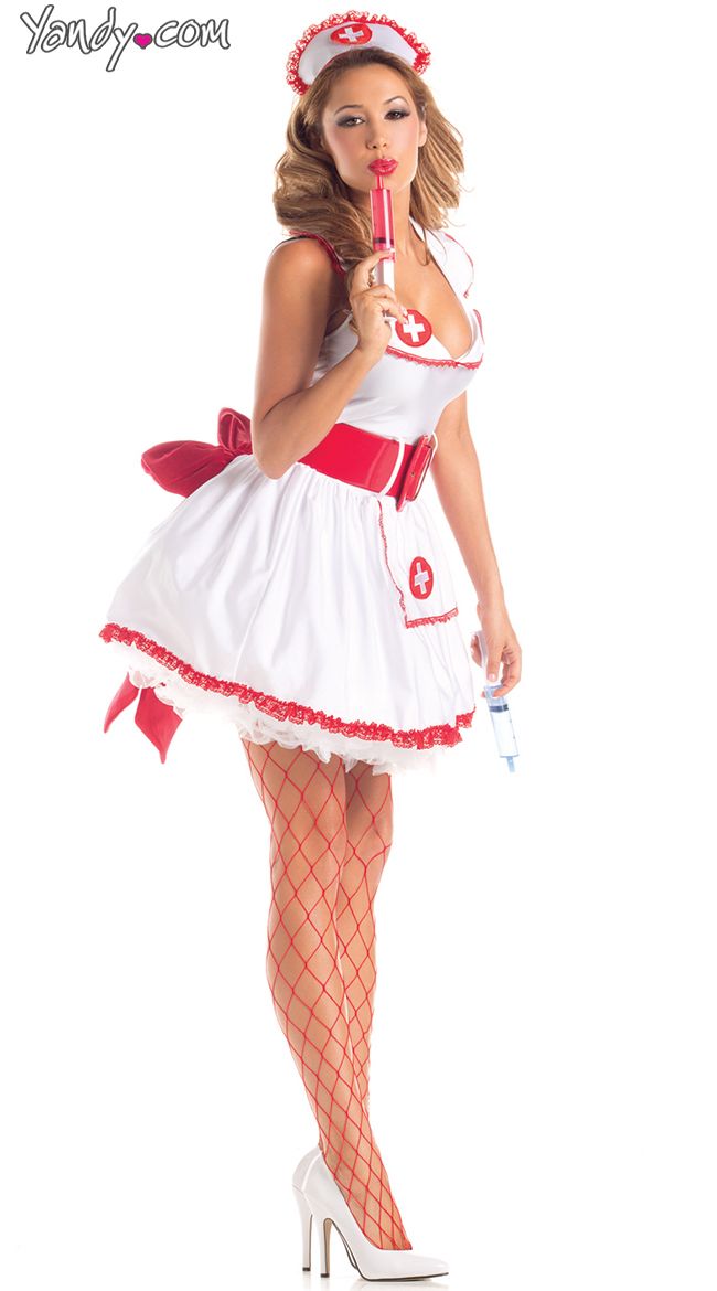 plus-size-nurse-costume-5-best-outfits4
