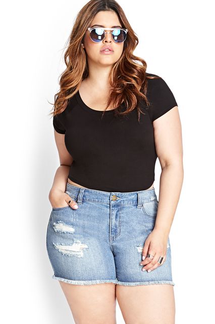 plus-size-outfits-with-shorts-5-best1