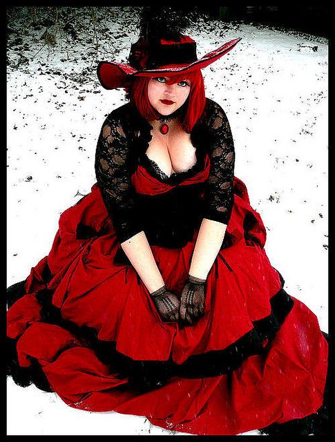 plus-size-witch-costume-5-best-outfits4