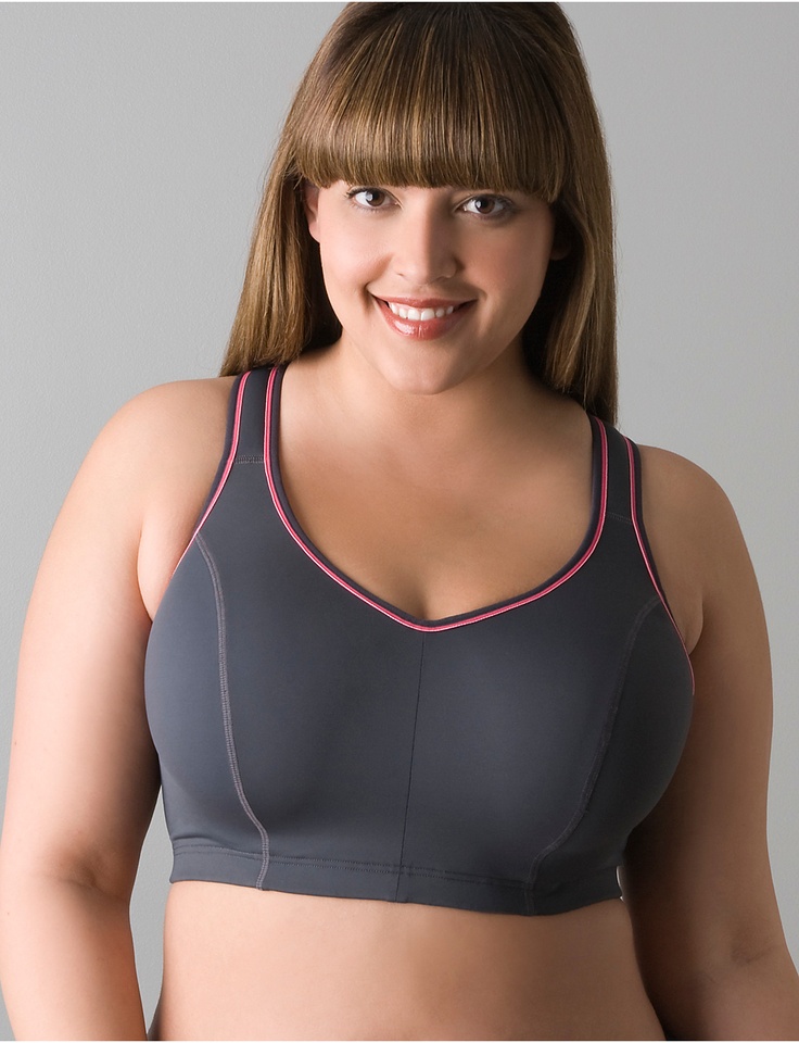 5-must-have-plus-size-workout-clothes1