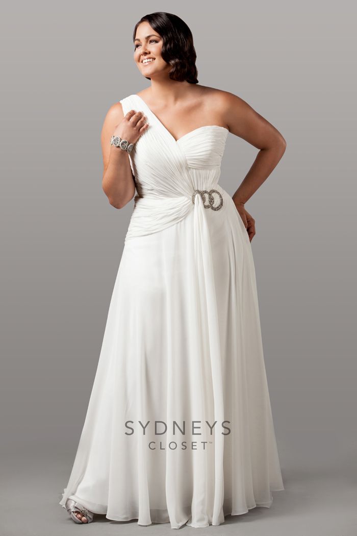 tips-on-shopping-for-plus-size-beach-wedding-gowns3