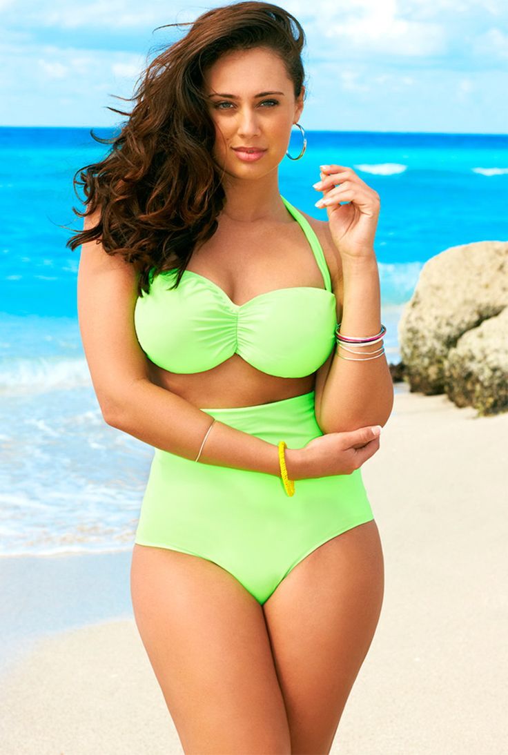 choose-the-swim-suits-that-matches-your-body-color1