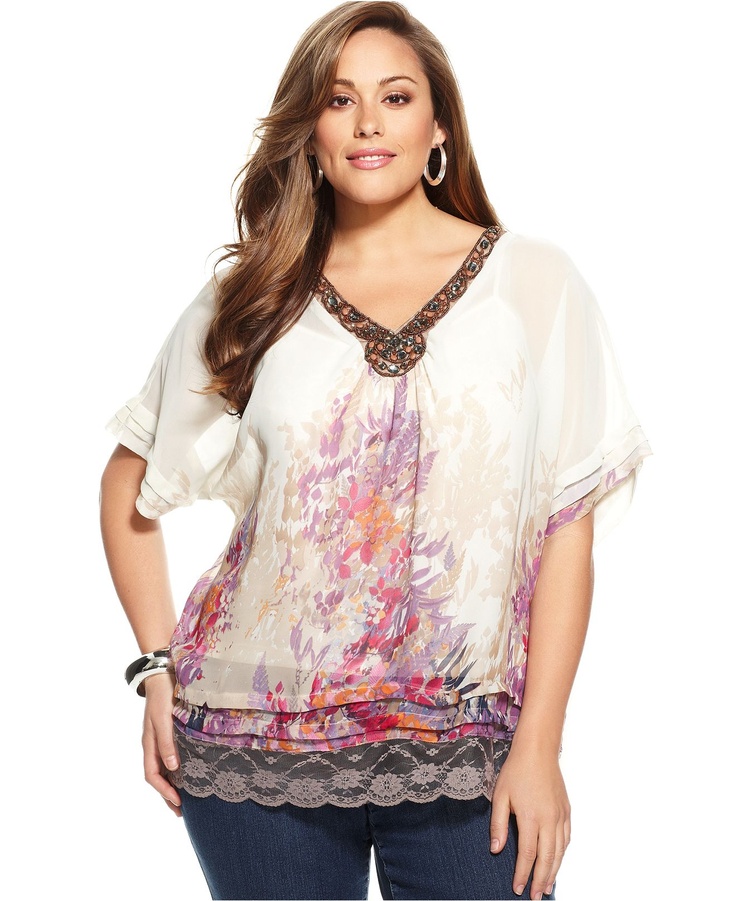 How to choose plus size blouses