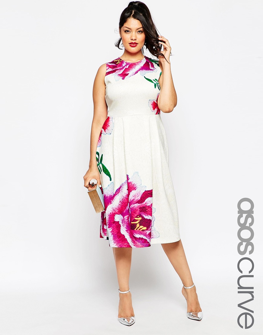 The Best Plus Size Clothing for Curvy Fashionistas!