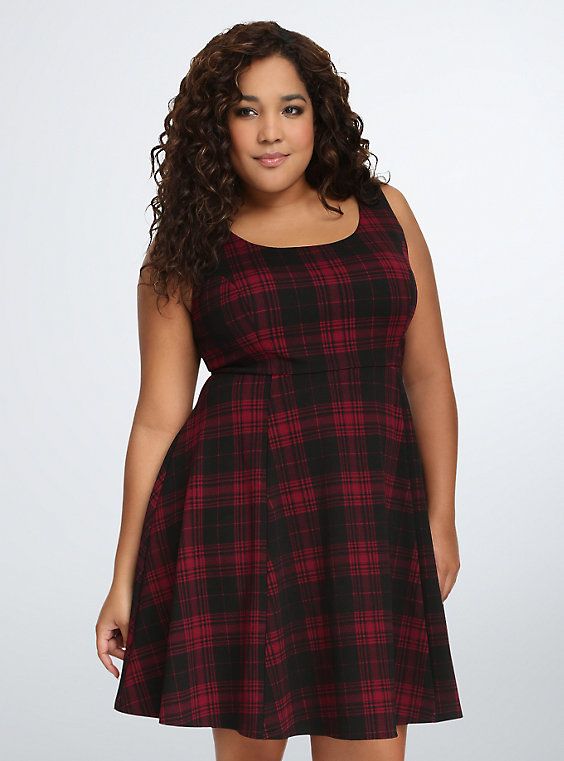 5-plaid-dresses-for-plus-size-girl-that-you-will-love