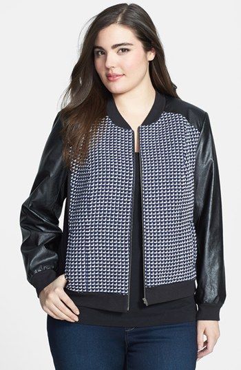 5-stylish-ways-to-wear-a-plus-size-bomber-jacket-4