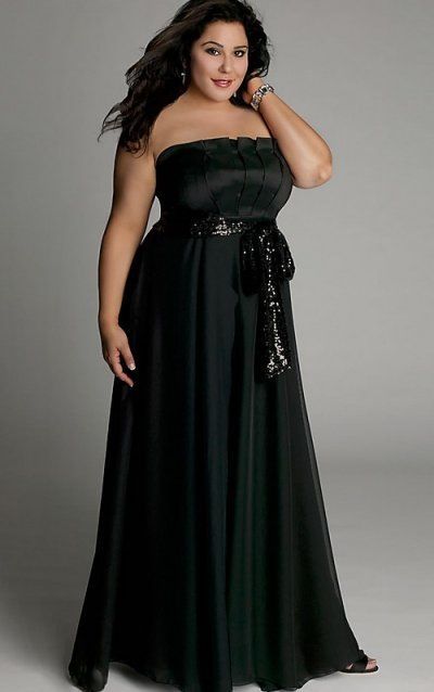 5-black-satin-dresses-for-curvy-stylish-women-2