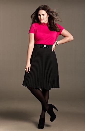 5-flattering-black-skirts-for-plus-size-women-3