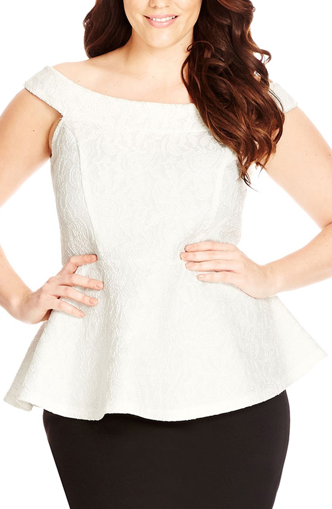 how-to-wear-a-plus-size-peplum-top-in-the-summer-1