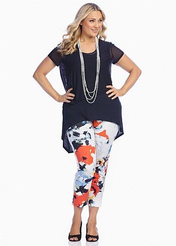 stylish-ways-to-wear-floral-pants-in-spring-2