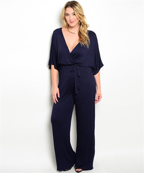 5-ways-to-wear-a-curvy-jumpsuit-with-sneakers-without-looking-frumpy